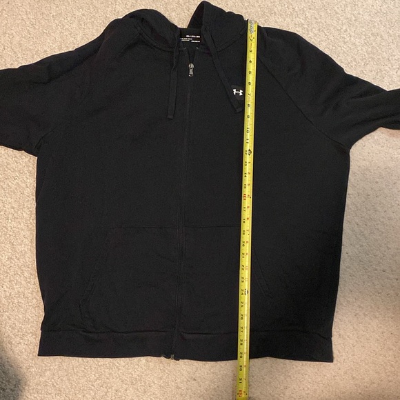 Under Armour Men’s full-zip black hoodie - Picture 9 of 9